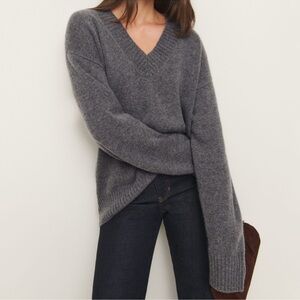 Reformation Jadey 100% Cashmere Oversized V-neck Sweater